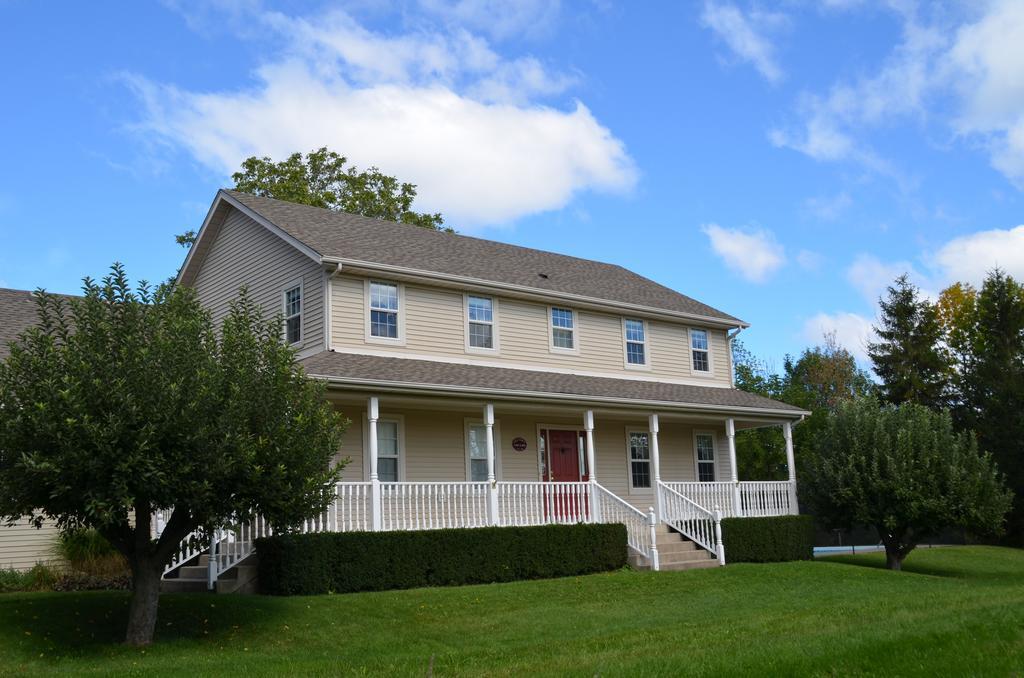 Old Town Country Landing Bed & Breakfast Niagara-on-the-Lake Exterior photo